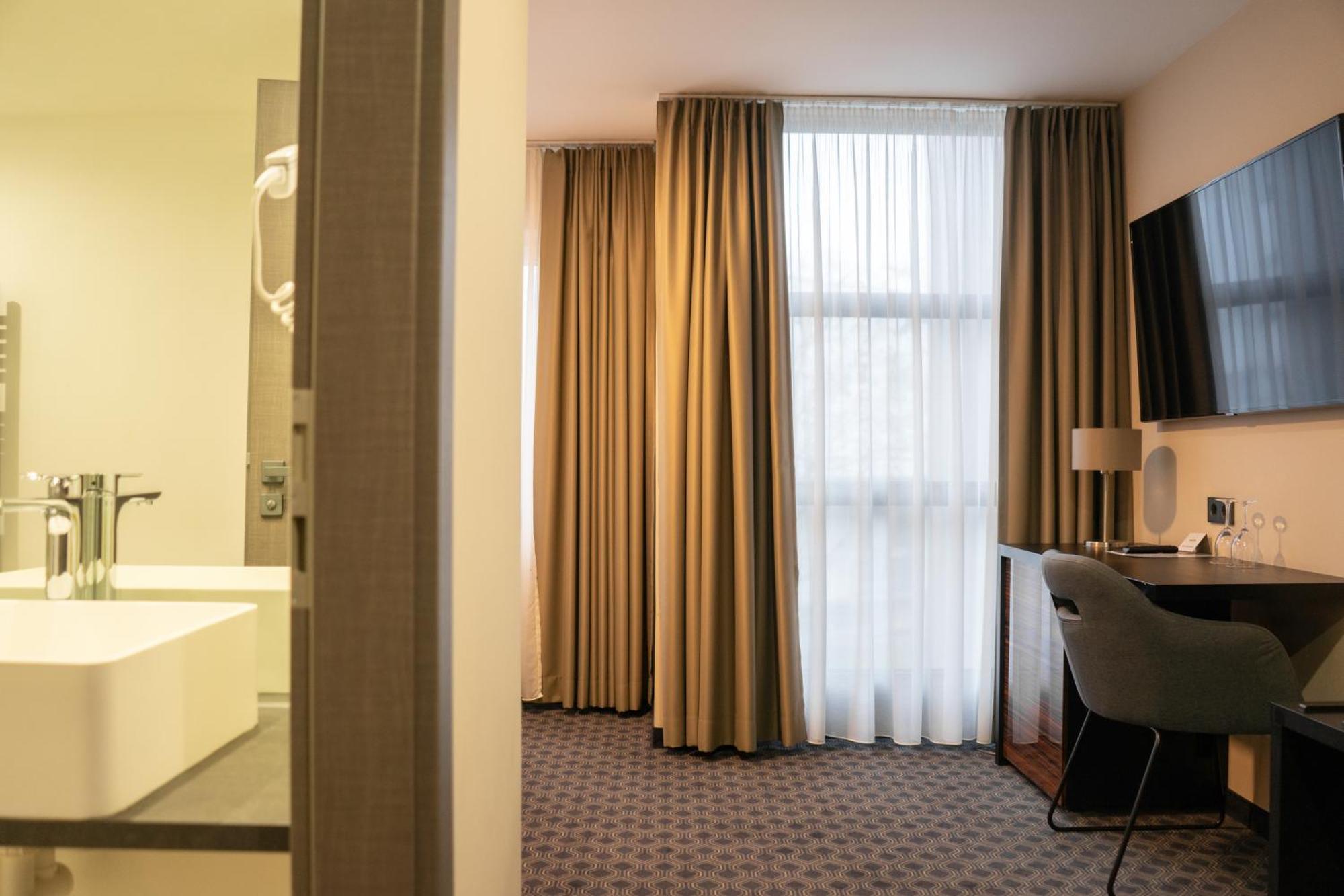 Remstal Hotel Weinstadt Eksteriør billede
